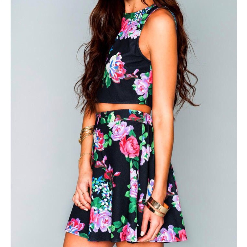 Show Me Your MuMu Set Jardina Stretch Top & Skirt